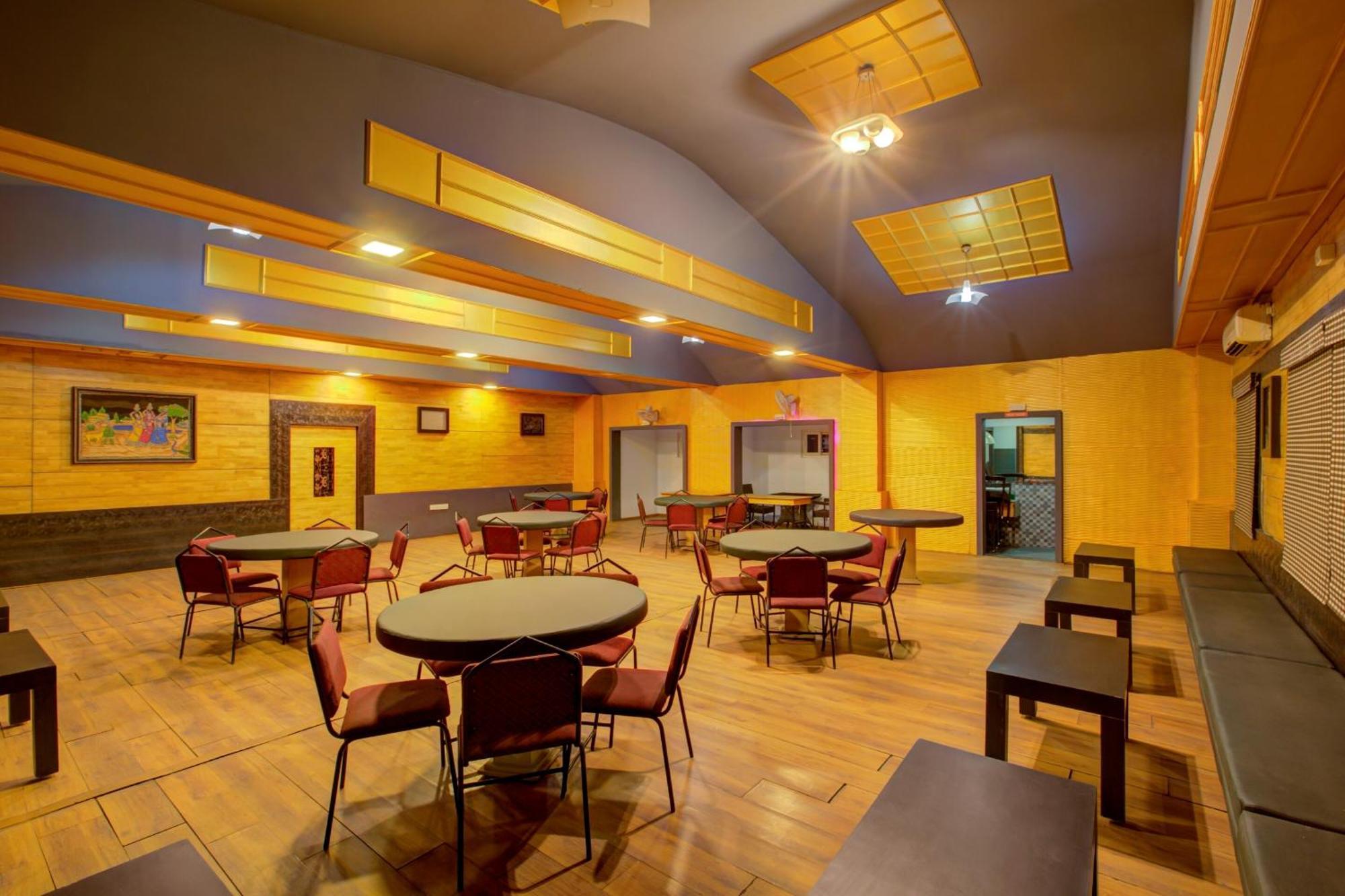Super Townhouse Oak Jvh Hotel Bangalore Eksteriør bilde