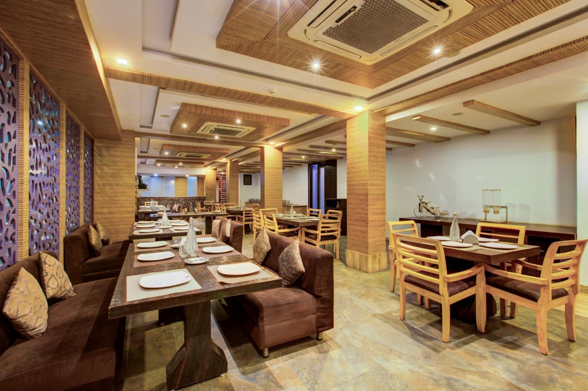 Super Townhouse Oak Jvh Hotel Bangalore Eksteriør bilde