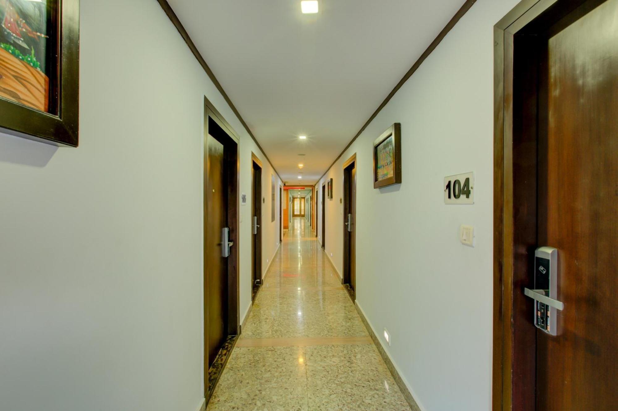 Super Townhouse Oak Jvh Hotel Bangalore Eksteriør bilde