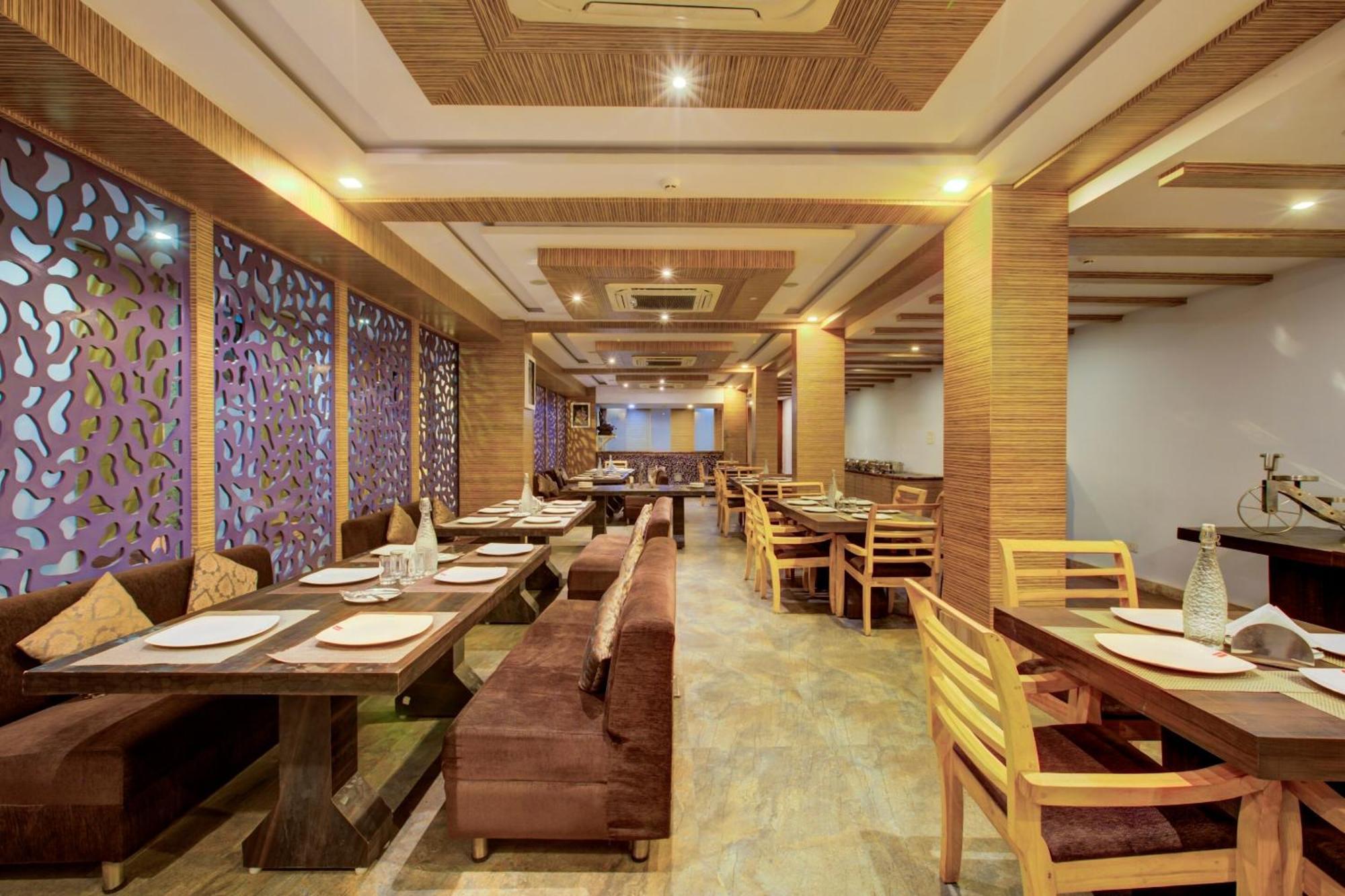 Super Townhouse Oak Jvh Hotel Bangalore Eksteriør bilde